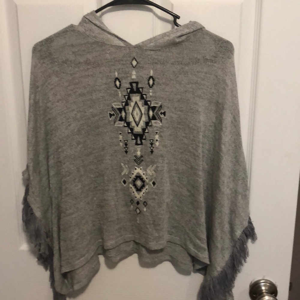 Girls poncho with hood